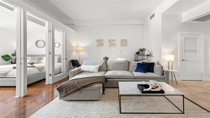 Real estate property located at 2301 Collins Ave #1632, Miami-dade, Roney Palace Condo, Miami Beach, FL