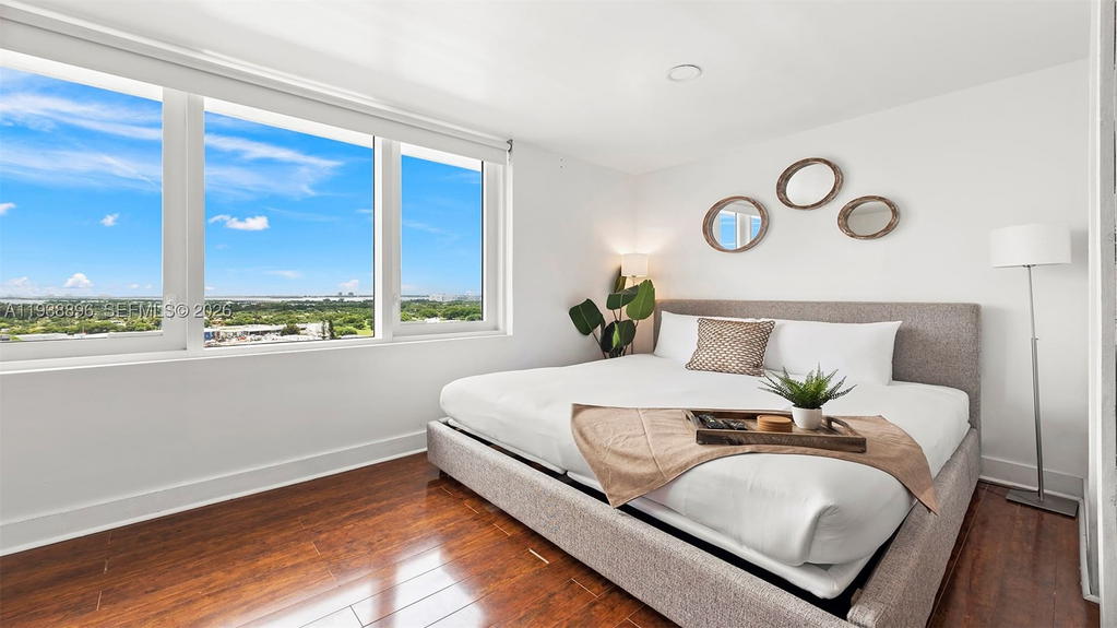 Real estate property located at 2301 Collins Ave #1632, Miami-dade, Roney Palace Condo, Miami Beach, FL