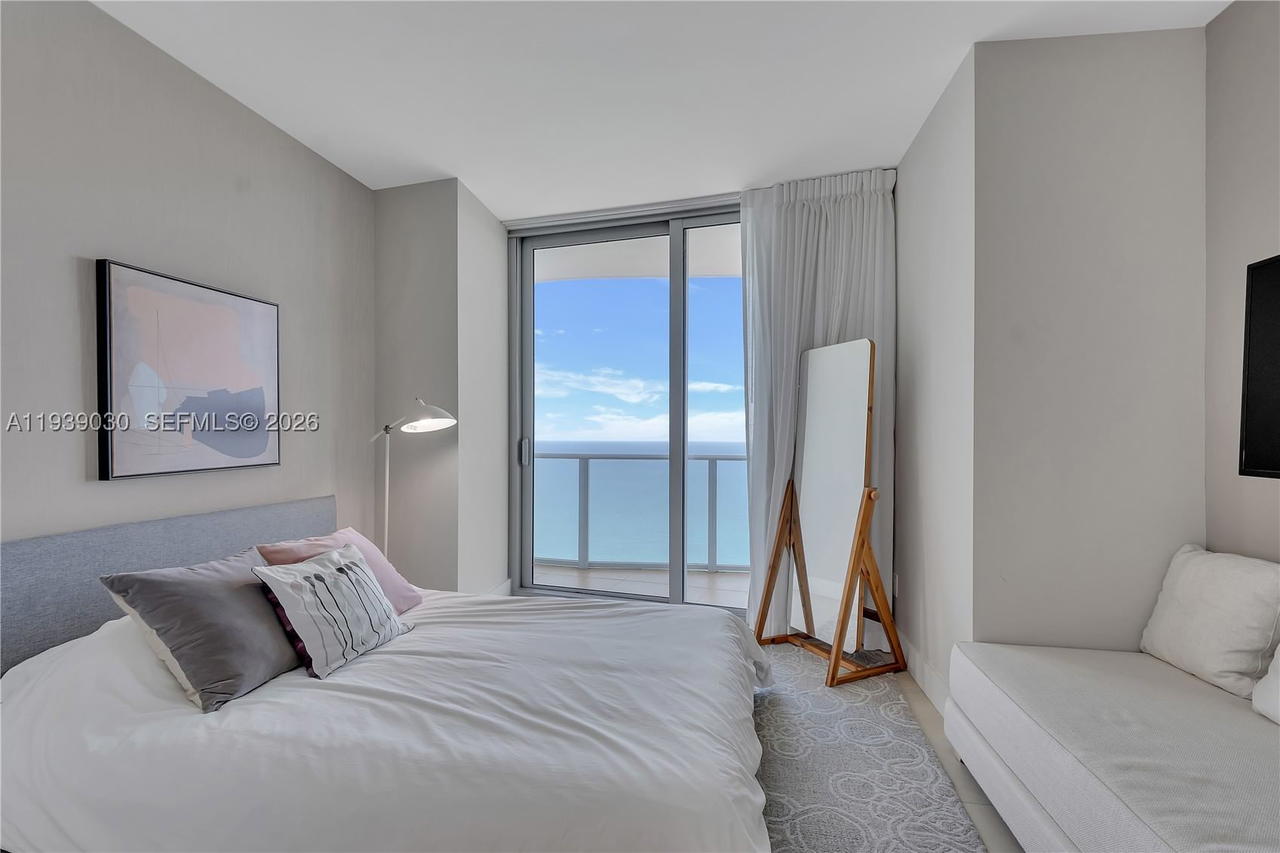 Real estate property located at 4111 Ocean Dr #3601, Broward, 4111 South Ocean Drive Co, Hollywood, FL