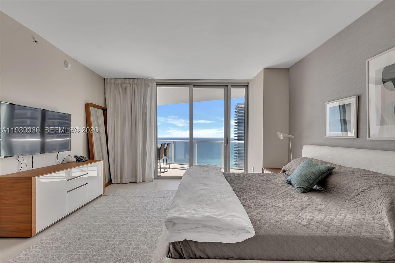 Real estate property located at 4111 Ocean Dr #3601, Broward, 4111 South Ocean Drive Co, Hollywood, FL