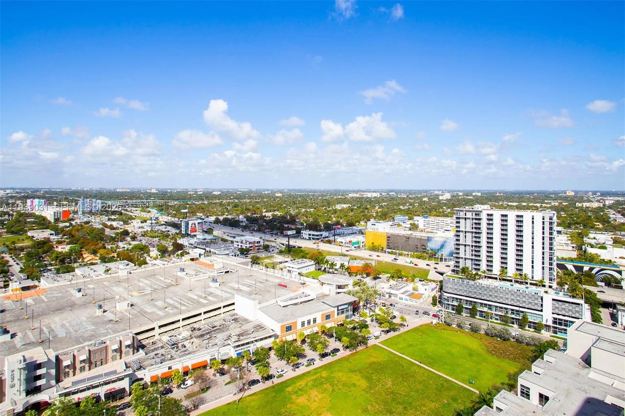 Real estate property located at 121 34th St #2616, Miami-dade, 3401 Midtown Condo, Miami, FL