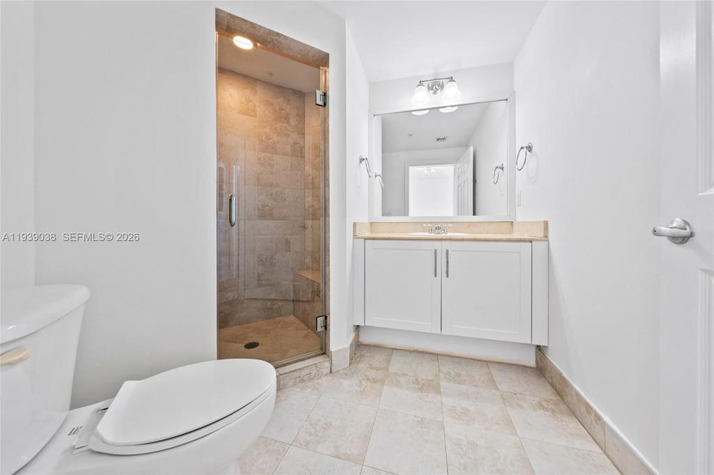Real estate property located at 357 Almeria Ave #1406, Miami-dade, Gables Park Tower, Coral Gables, FL