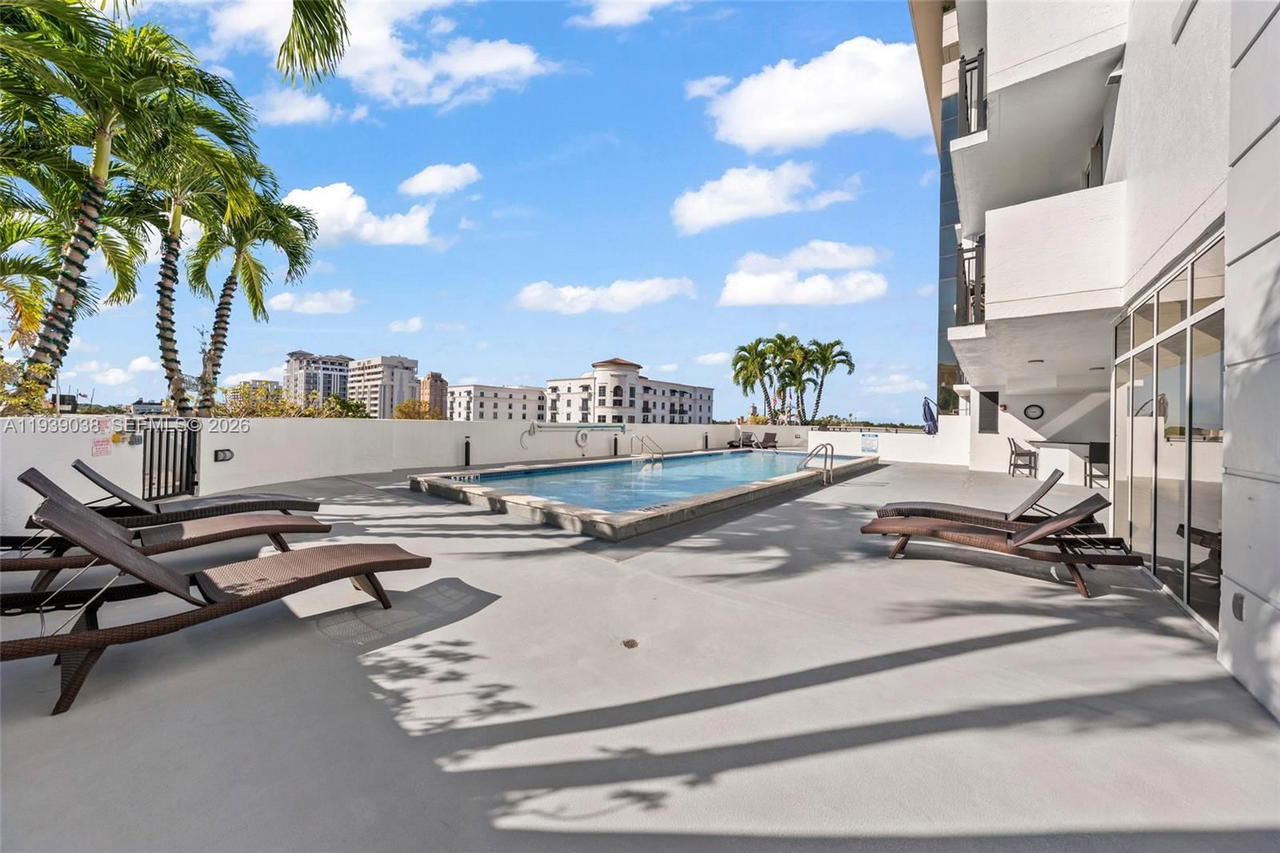 Real estate property located at 357 Almeria Ave #1406, Miami-dade, Gables Park Tower, Coral Gables, FL