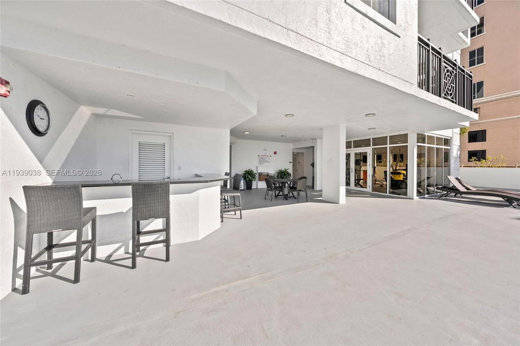 Real estate property located at 357 Almeria Ave #1406, Miami-dade, Gables Park Tower, Coral Gables, FL