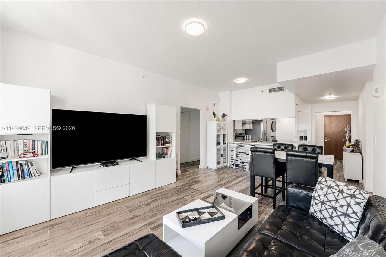 Real estate property located at 31 5th St #3918, Miami-dade, Brickell On The River N T, Miami, FL