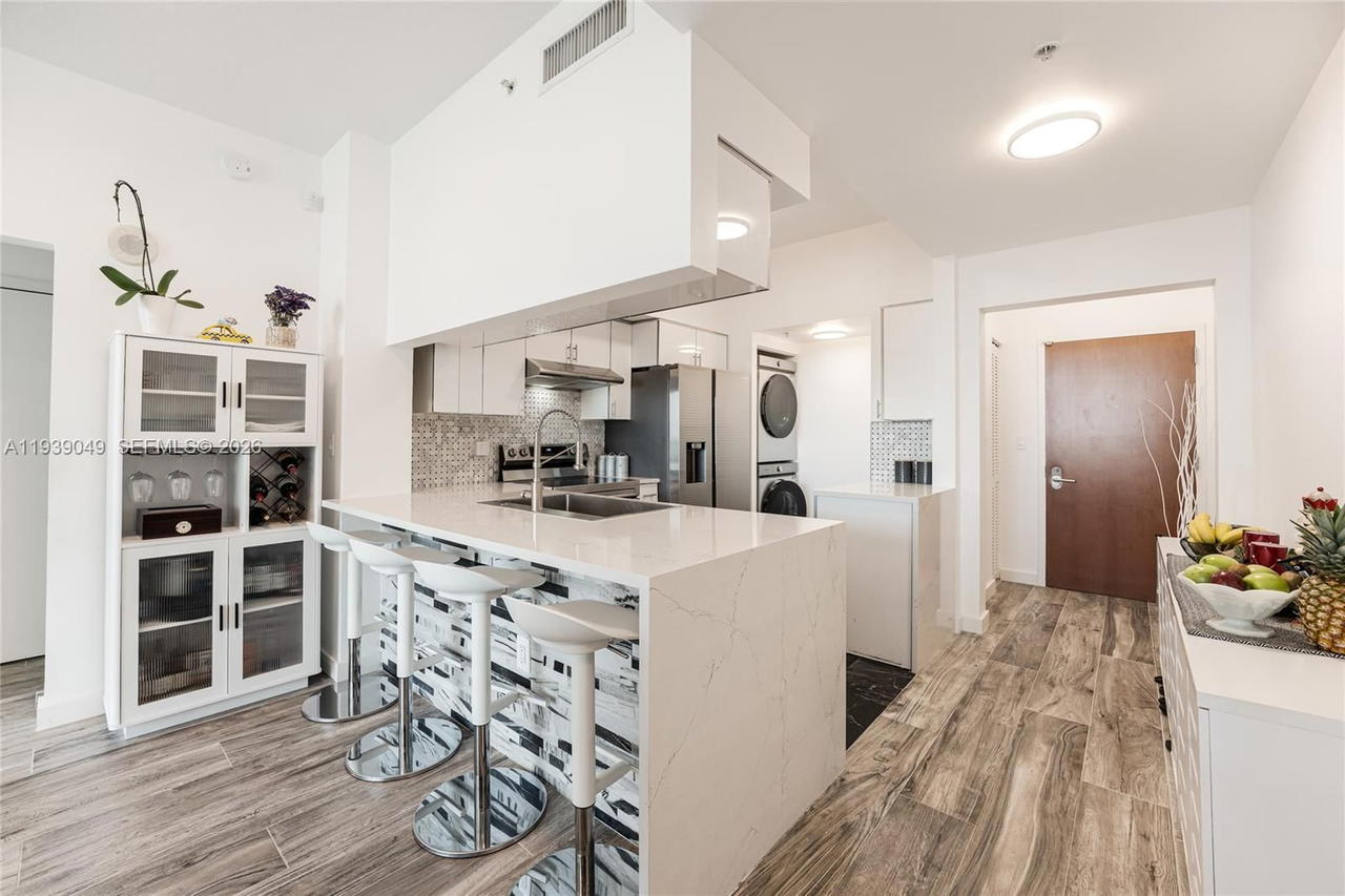 Real estate property located at 31 5th St #3918, Miami-dade, Brickell On The River N T, Miami, FL