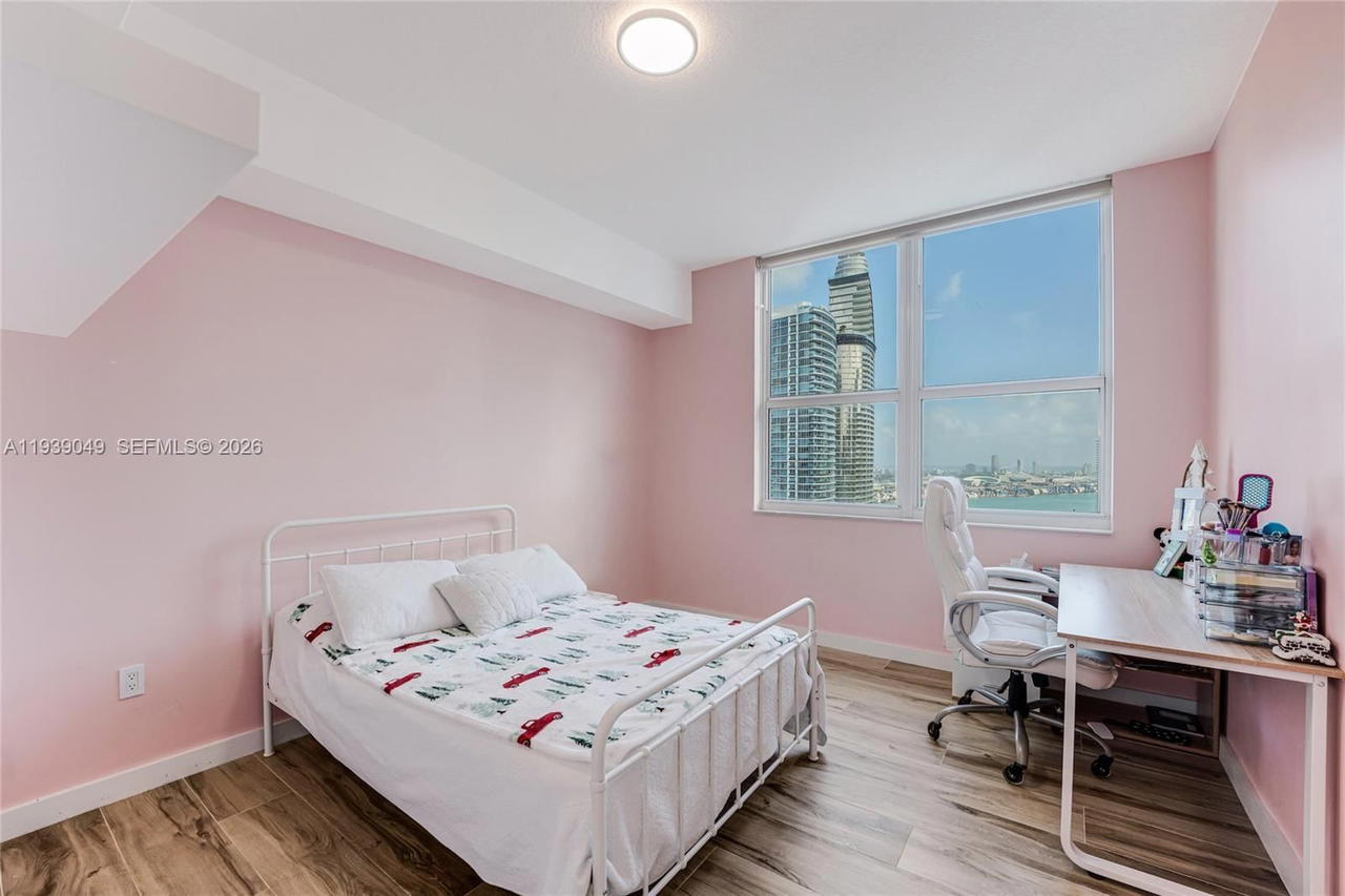 Real estate property located at 31 5th St #3918, Miami-dade, Brickell On The River N T, Miami, FL