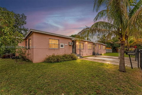 Real estate property located at 13493 8th Ave, Miami-dade, Biscayne Village Heights, North Miami, FL