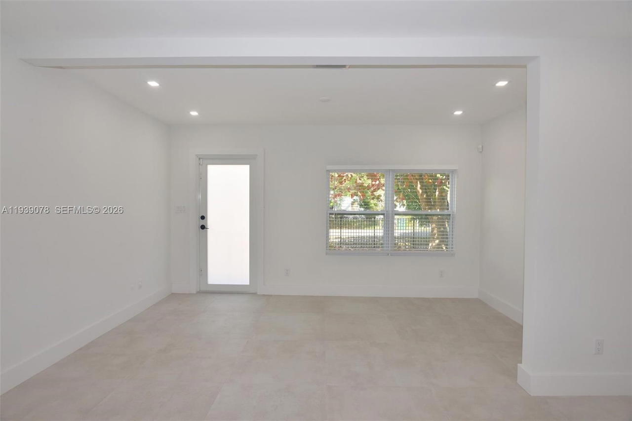 Real estate property located at 1084 66th St, Miami-dade, Seventh Ave Park, Miami, FL