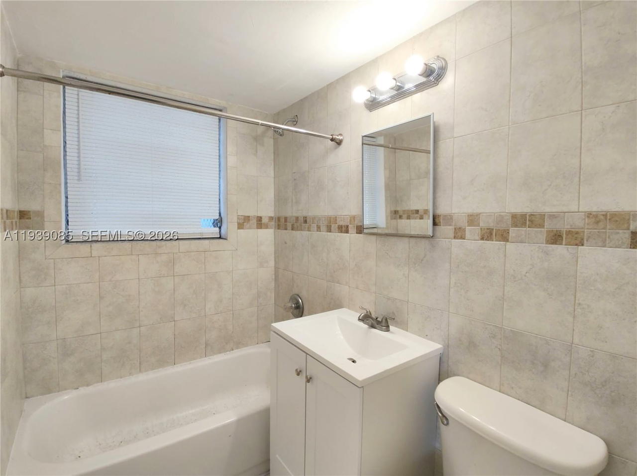 Real estate property located at 1565 6th St, Miami-dade, Lawrence Estates Land Cos, Miami, FL