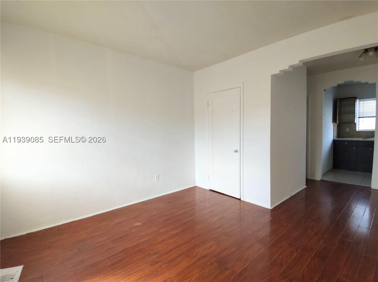 Real estate property located at 1565 6th St, Miami-dade, Lawrence Estates Land Cos, Miami, FL