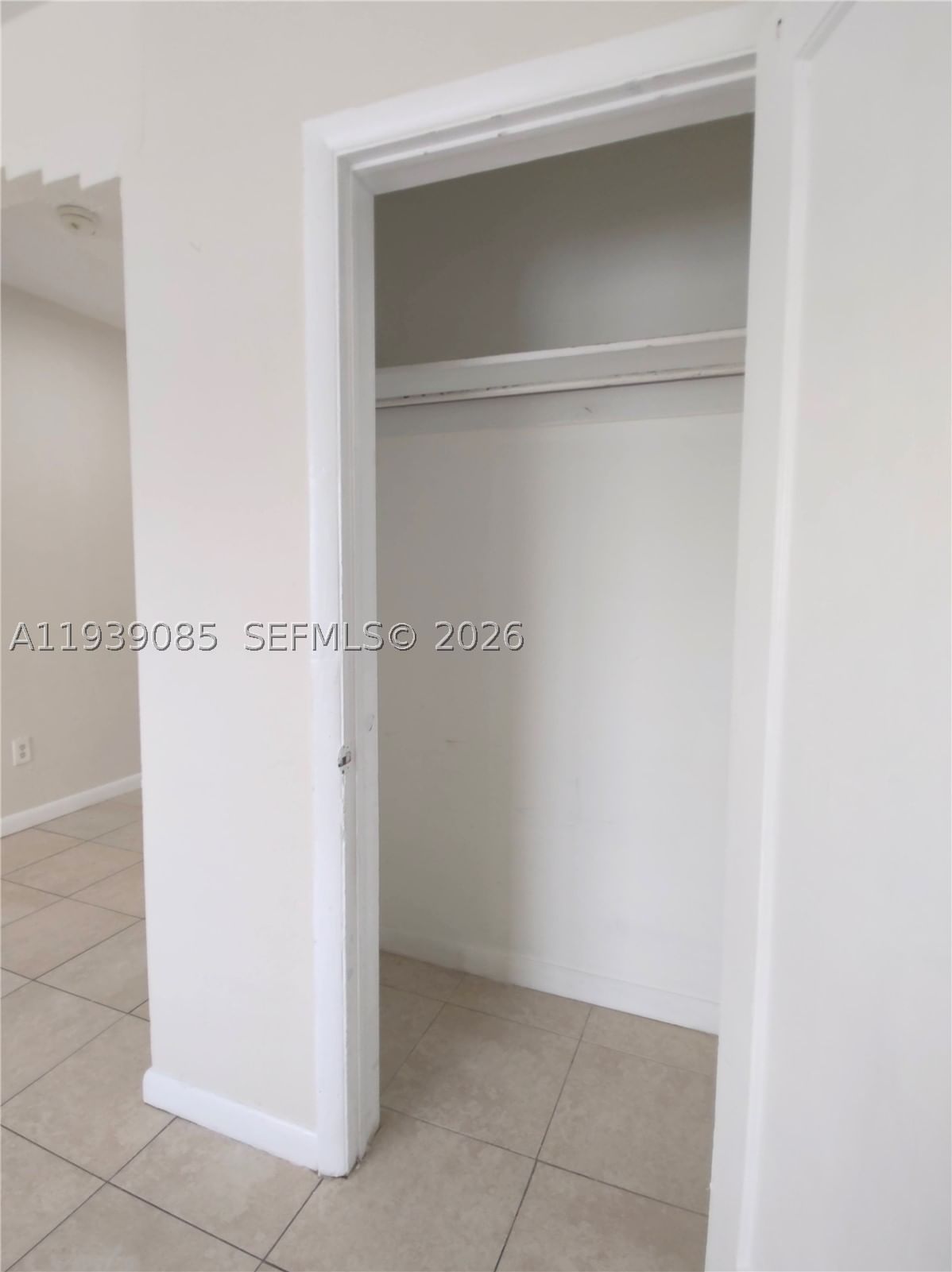 Real estate property located at 1565 6th St, Miami-dade, Lawrence Estates Land Cos, Miami, FL