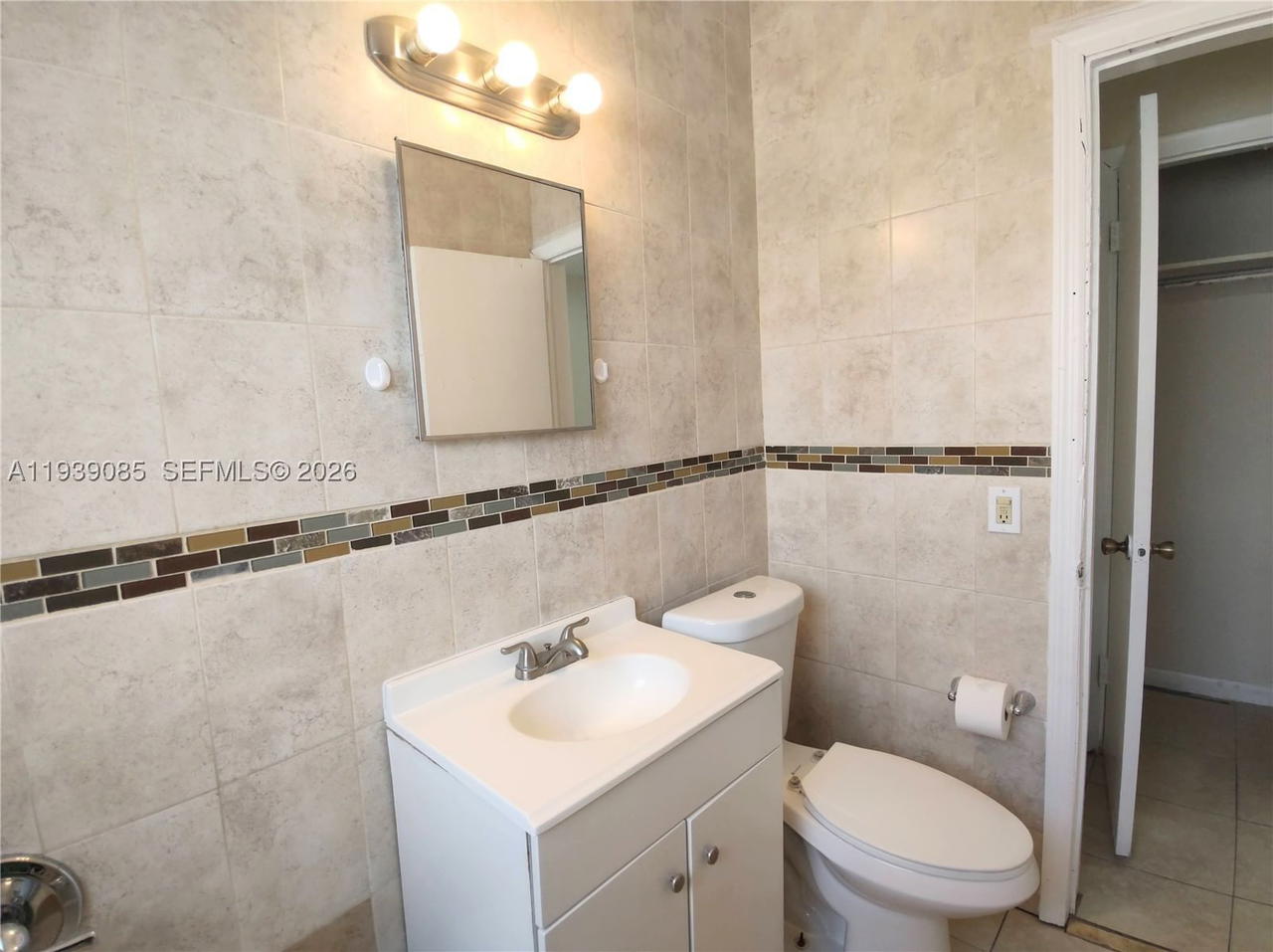 Real estate property located at 1565 6th St, Miami-dade, Lawrence Estates Land Cos, Miami, FL