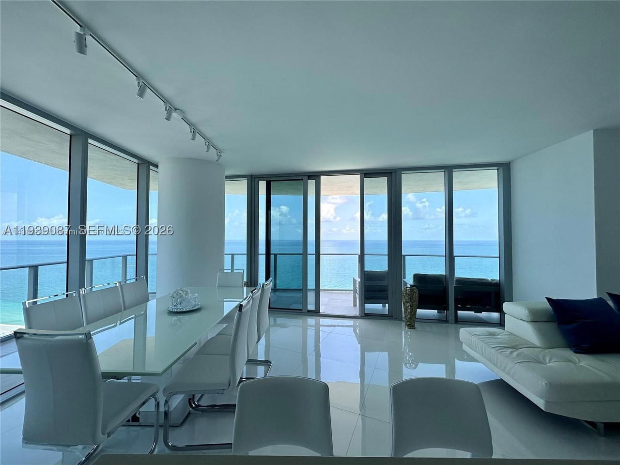 Real estate property located at 4111 Ocean Dr #2902, Broward, 4111 South Ocean Drive Co, Hollywood, FL