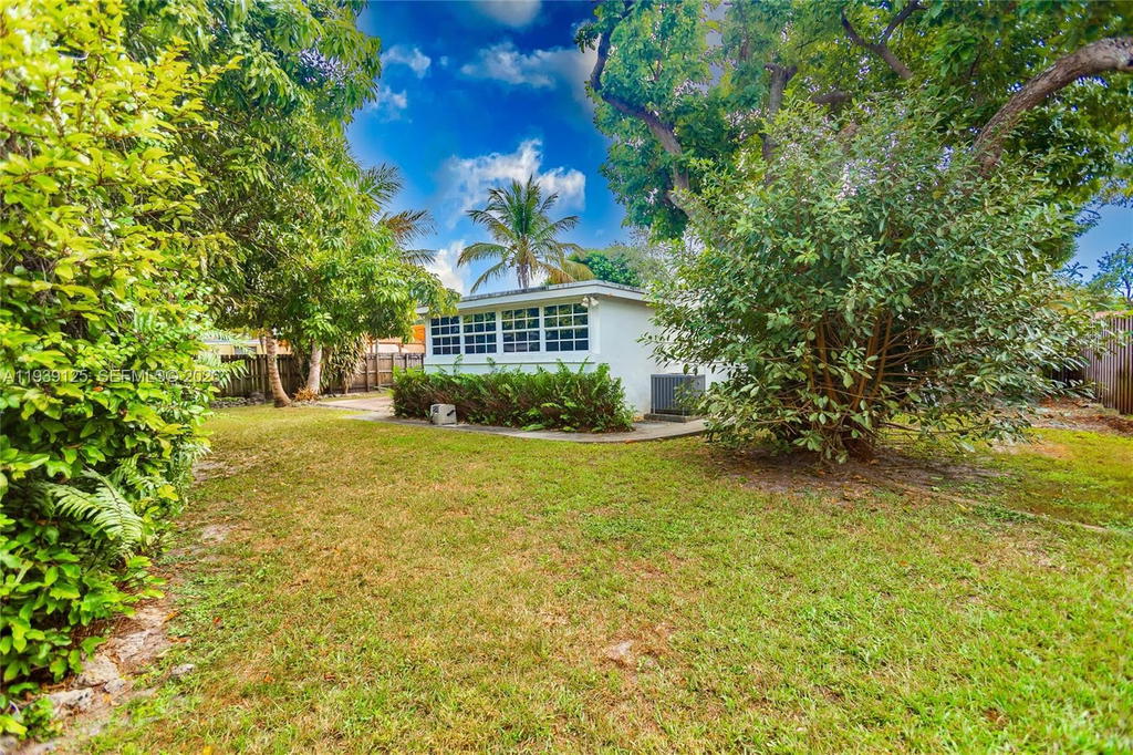 Real estate property located at 6765 51st St, Miami-dade, Casa Grande 1st Addn, Miami, FL