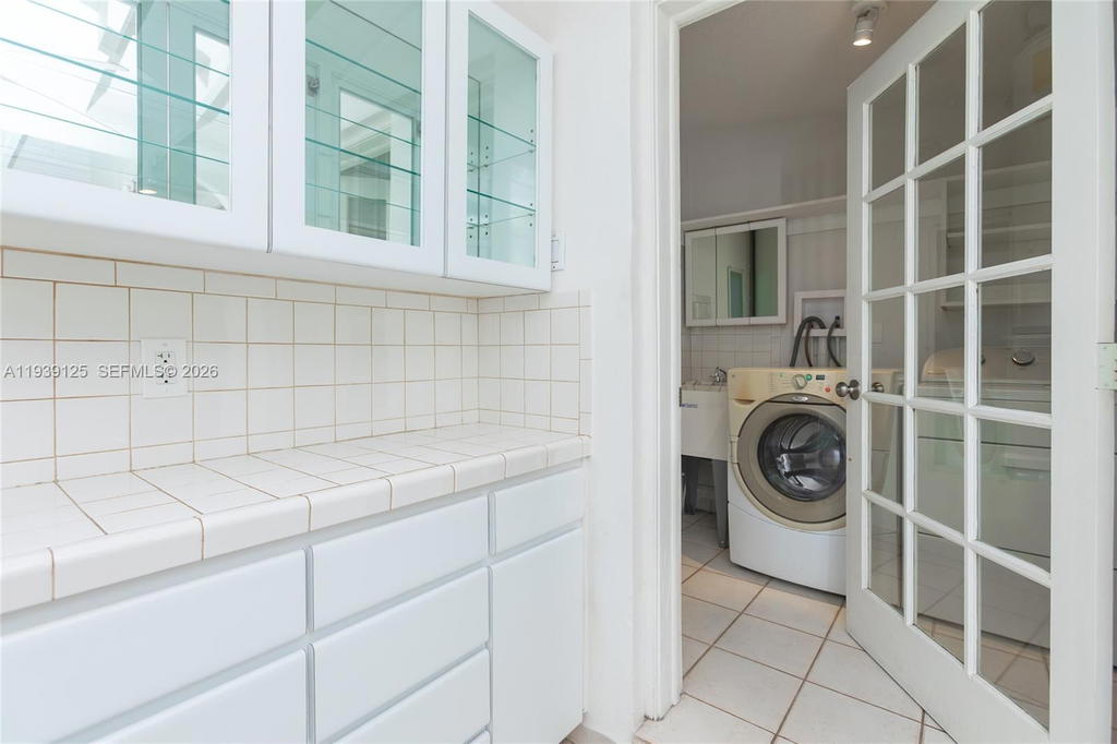 Real estate property located at 6765 51st St, Miami-dade, Casa Grande 1st Addn, Miami, FL