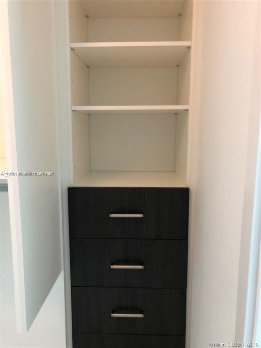 Real estate property located at 650 32nd St #3503, Miami-dade, Paraiso Bay Condo, Miami, FL
