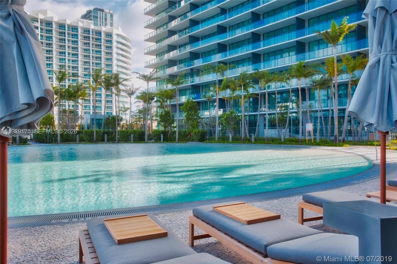 Real estate property located at 650 32 Street #4503, Miami-dade, Paraiso Bay Condo, Miami, FL