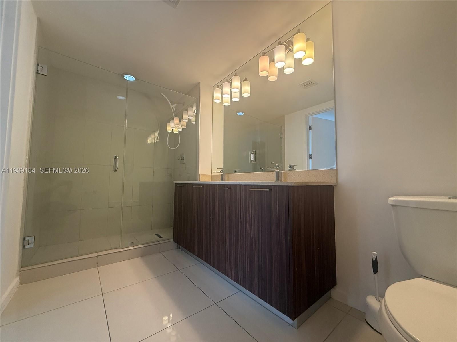 Real estate property located at 5252 85th Ave #1109, Miami-dade, 5252 Paseo Condo, Doral, FL