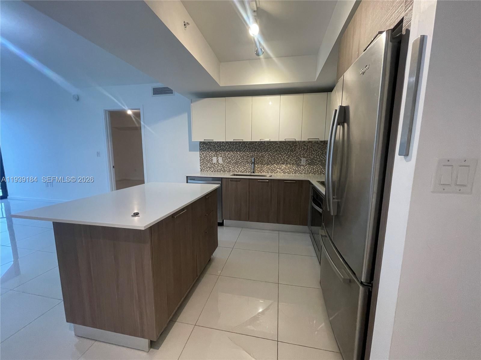 Real estate property located at 5252 85th Ave #1109, Miami-dade, 5252 Paseo Condo, Doral, FL
