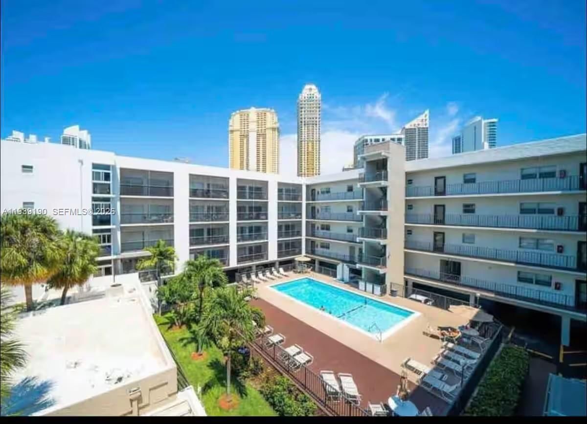 Real estate property located at 201 178th Dr #401, Miami-dade, Le Cartier Condo, Sunny Isles Beach, FL