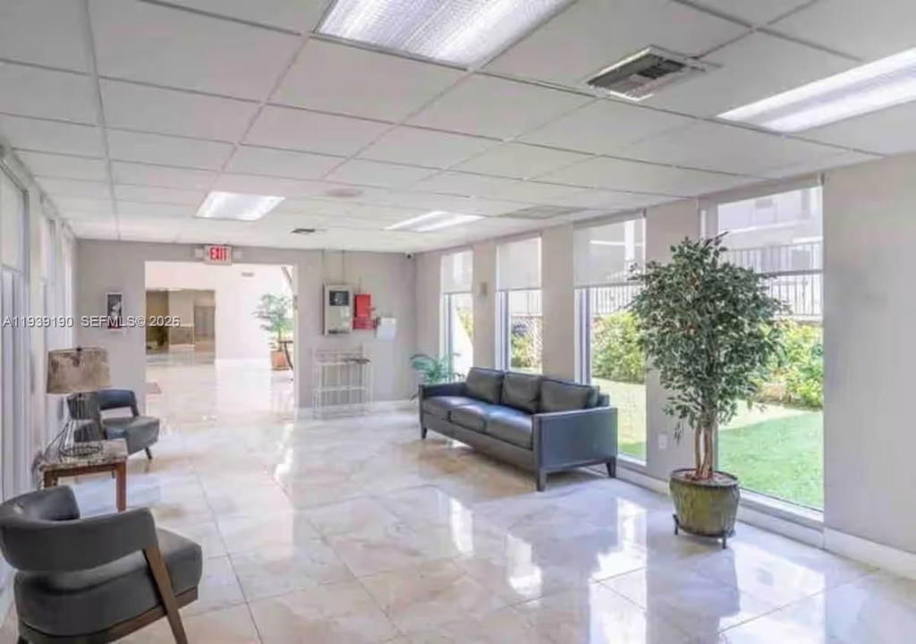 Real estate property located at 201 178th Dr #401, Miami-dade, Le Cartier Condo, Sunny Isles Beach, FL