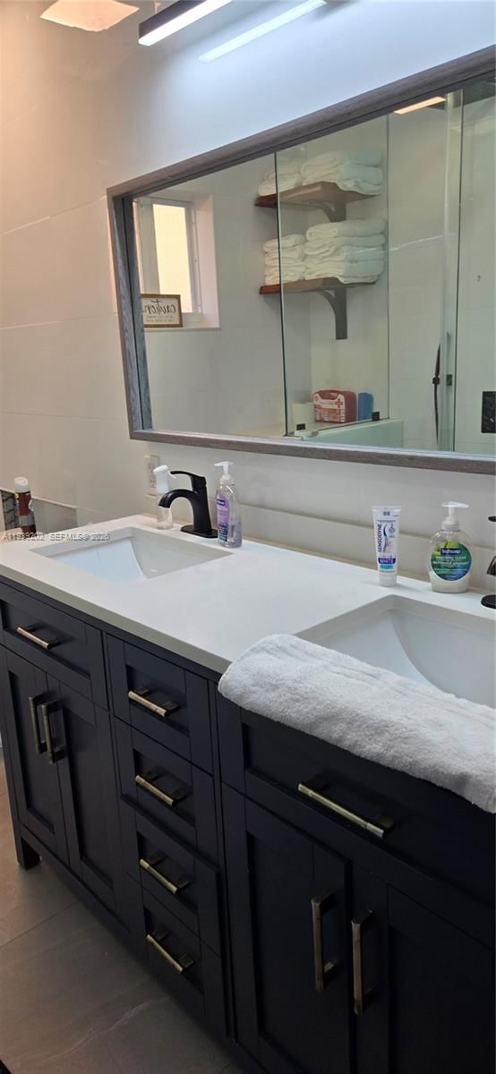 Real estate property located at 4012 Shore Rd, Broward, Miramar Isles Sec 1, Miramar, FL