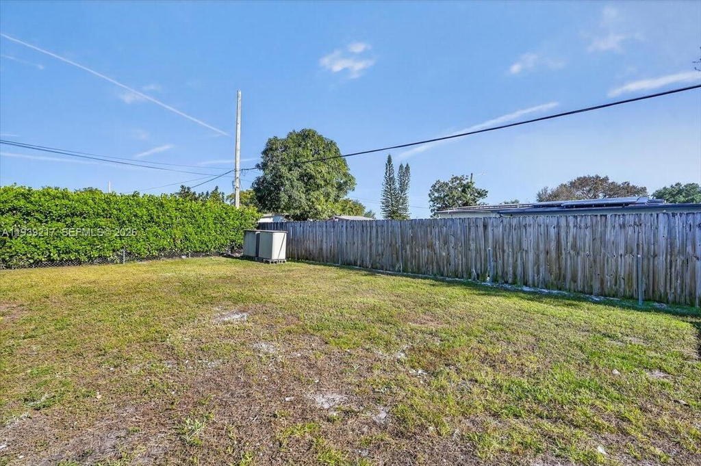 Real estate property located at 3410 38th St, Broward, Lake Forest Sec 3, West Park, FL