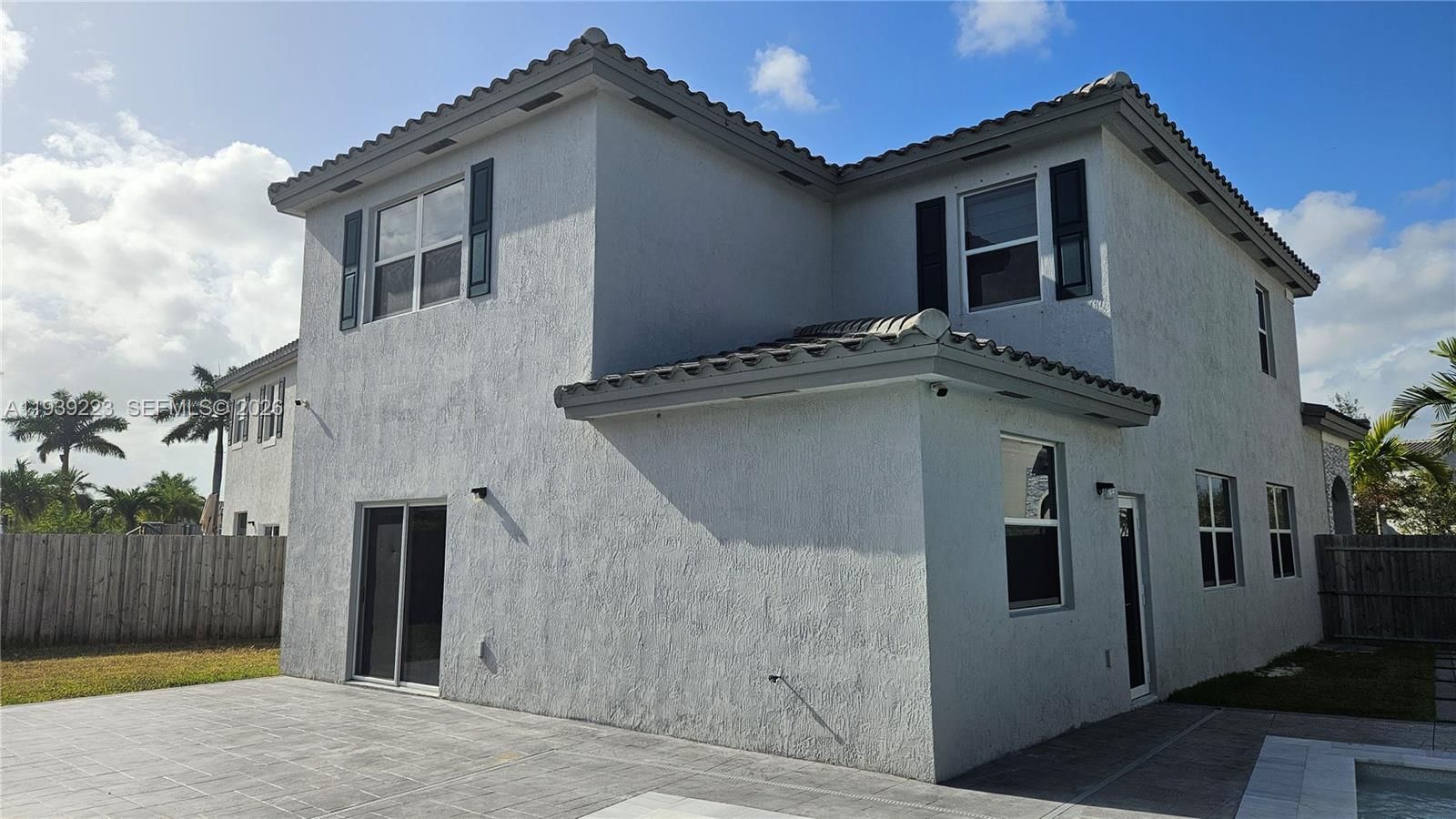 Real estate property located at 1433 27th Ter, Miami-dade, Homestead Park Of Commerce, Homestead, FL