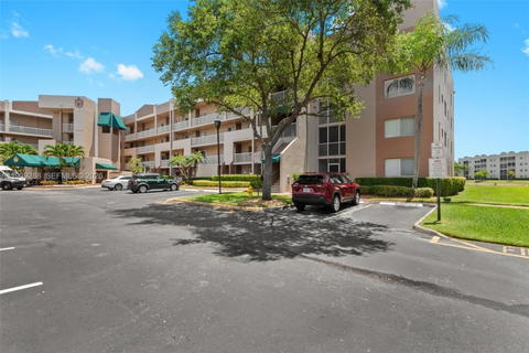 Real estate property located at 7592 Granville Dr #411, Broward, Granville Condominium G, Tamarac, FL