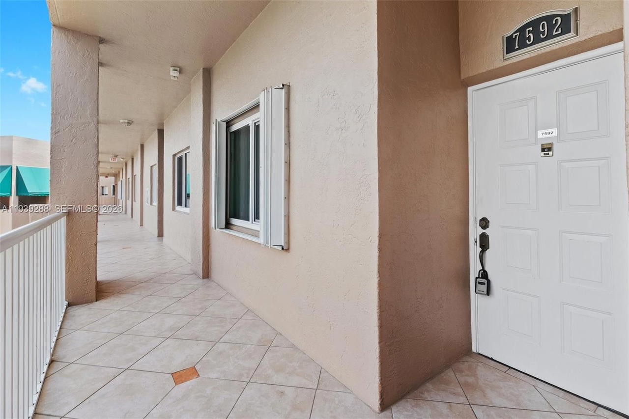 Real estate property located at 7592 Granville Dr #411, Broward, Granville Condominium G, Tamarac, FL
