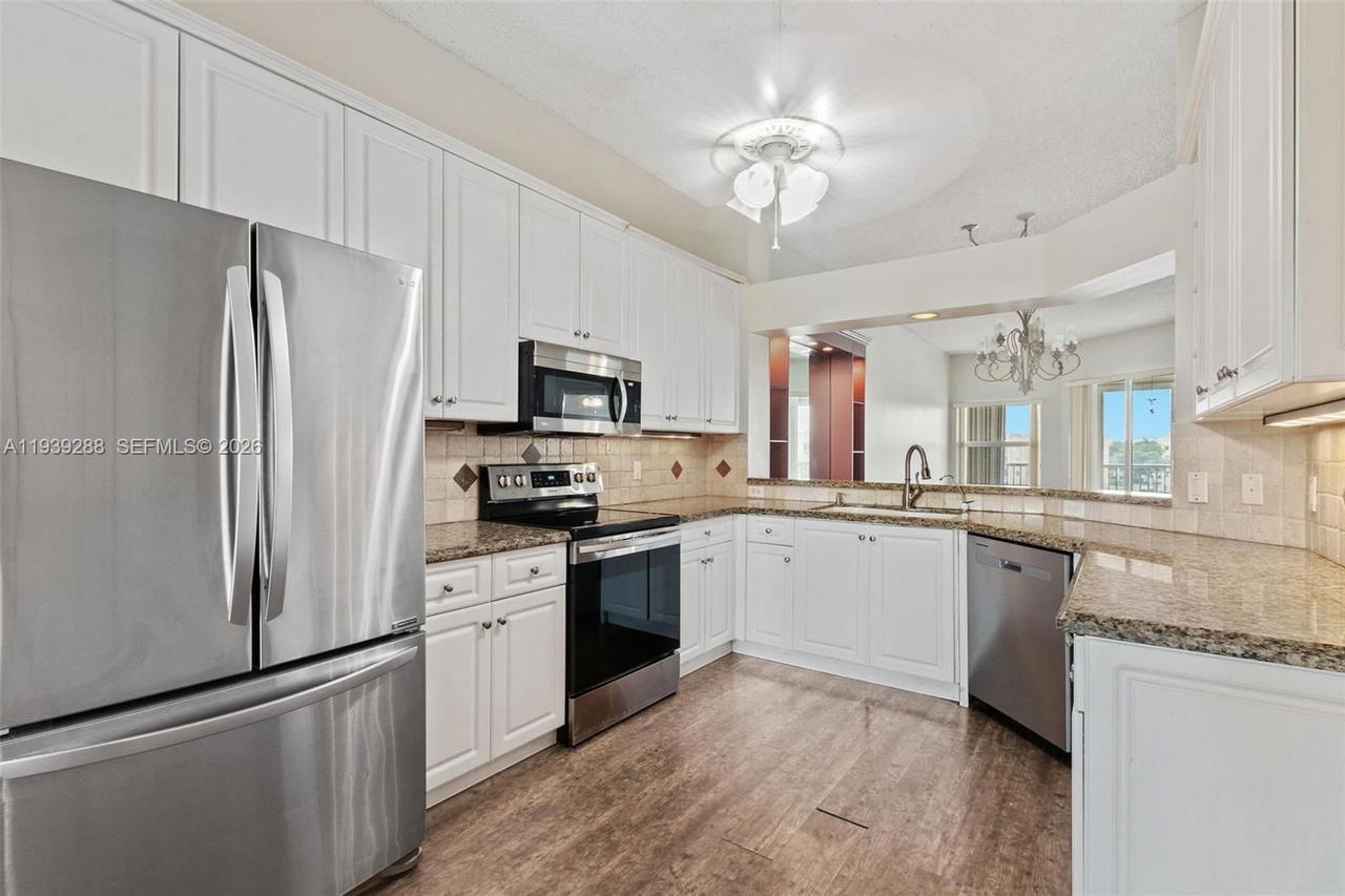 Real estate property located at 7592 Granville Dr #411, Broward, Granville Condominium G, Tamarac, FL