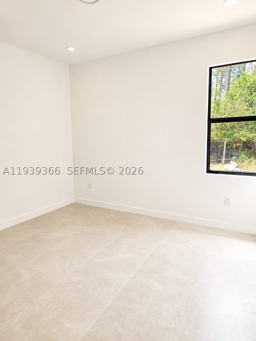 Real estate property located at 2615 25 St, Lee, Lehigh Acres, Lehigh Acres, FL