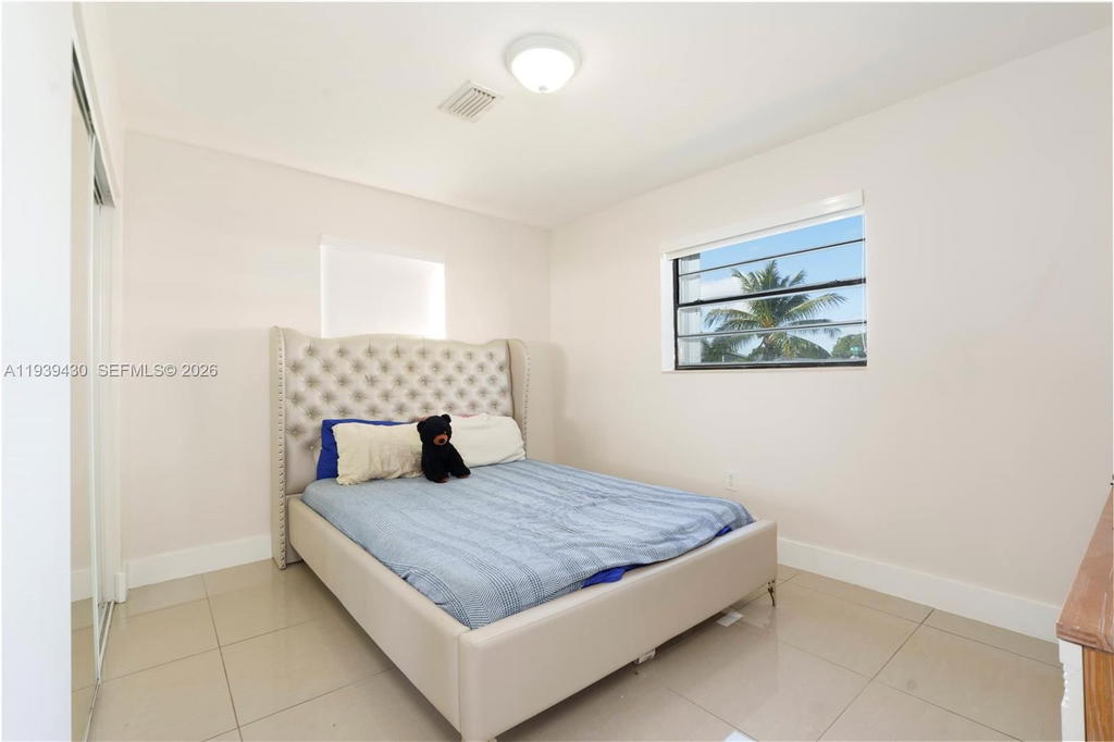 Real estate property located at 20731 32nd Pl, Miami-dade, Riverdale Estates Sec 2, Miami Gardens, FL