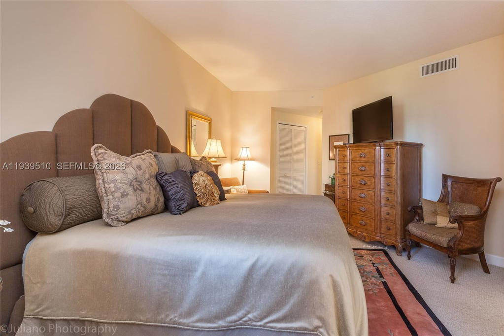 Real estate property located at 100 Andalusia Ave #609, Miami-dade, Andalusia Condo Residence, Coral Gables, FL