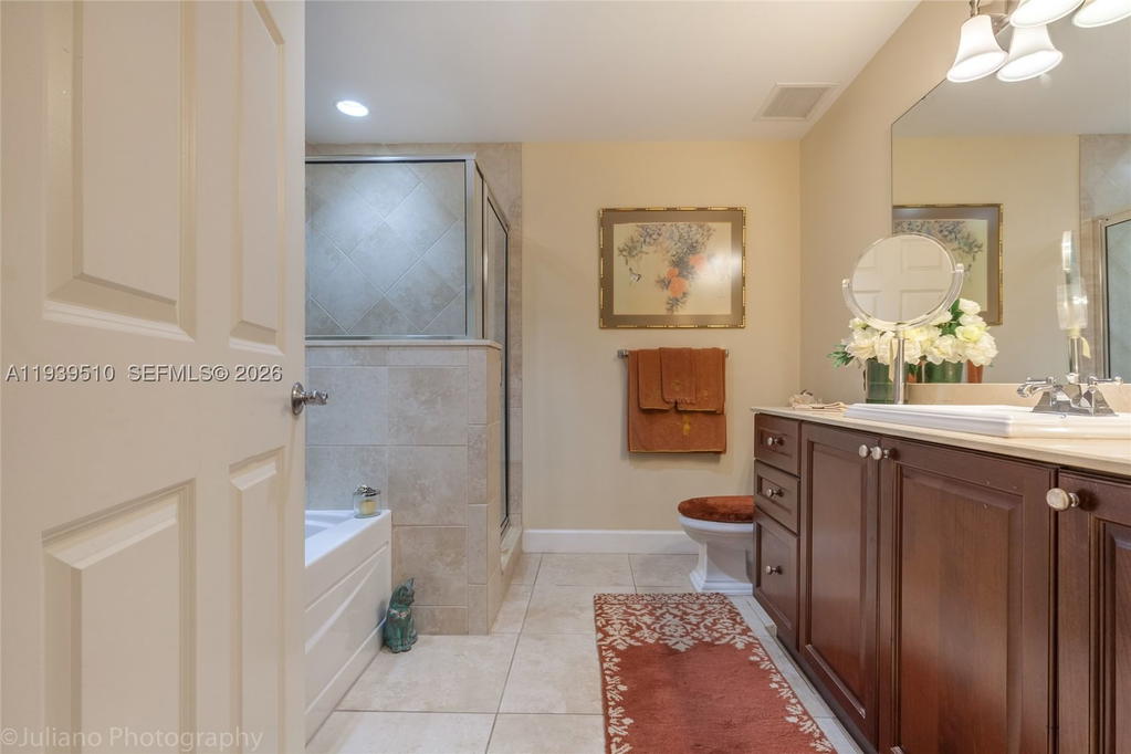 Real estate property located at 100 Andalusia Ave #609, Miami-dade, Andalusia Condo Residence, Coral Gables, FL