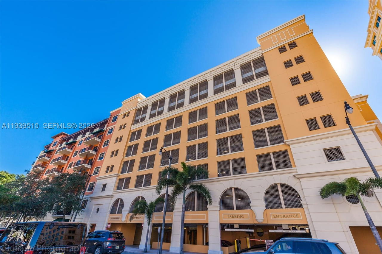 Real estate property located at 100 Andalusia Ave #609, Miami-dade, Andalusia Condo Residence, Coral Gables, FL