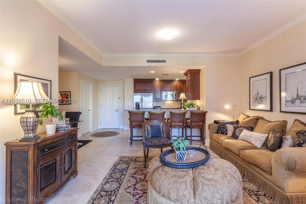 Real estate property located at 100 Andalusia Ave #609, Miami-dade, Andalusia Condo Residence, Coral Gables, FL
