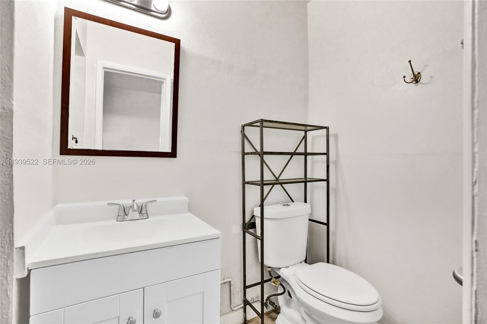 Real estate property located at 1050 153rd Ter, Miami-dade, Breezeswept Heights, North Miami Beach, FL