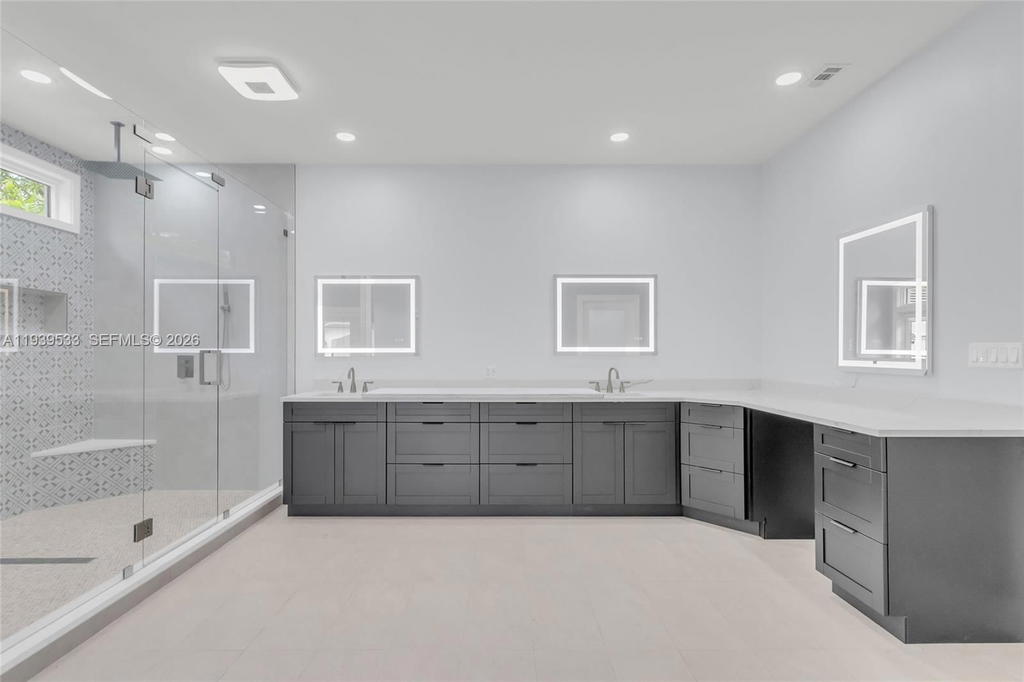 Real estate property located at 11835 47th St, Miami-dade, Bird Road Farmsites, Miami, FL