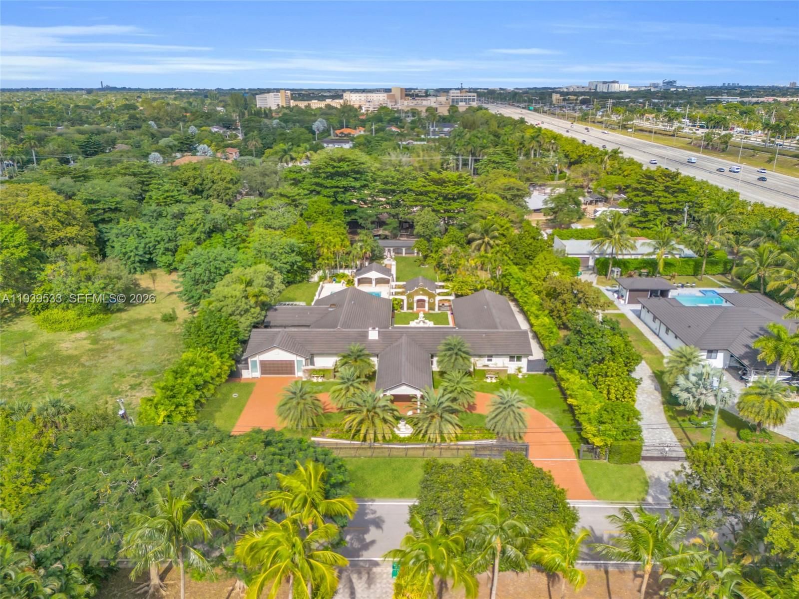 Real estate property located at 11835 47th St, Miami-dade, Bird Road Farmsites, Miami, FL