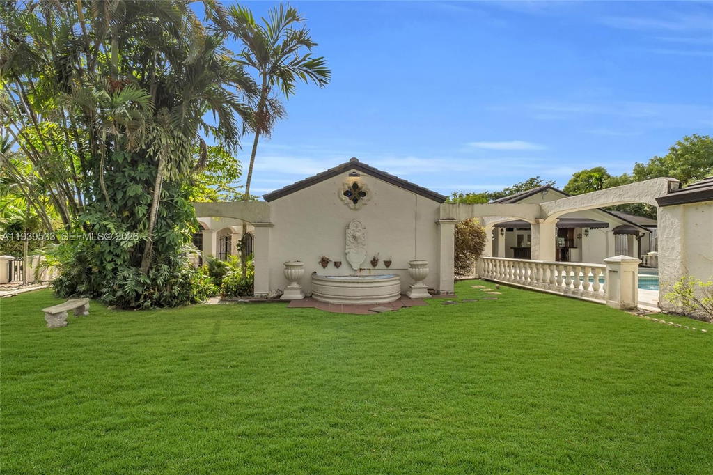 Real estate property located at 11835 47th St, Miami-dade, Bird Road Farmsites, Miami, FL