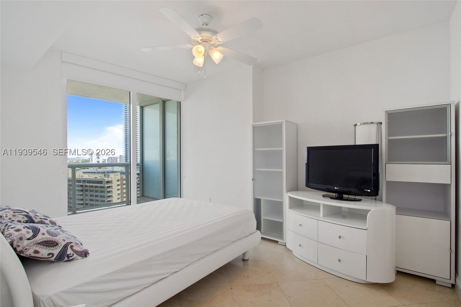 Real estate property located at 1850 OCEAN DR #1608, Broward, Beach Club I, Hallandale Beach, FL