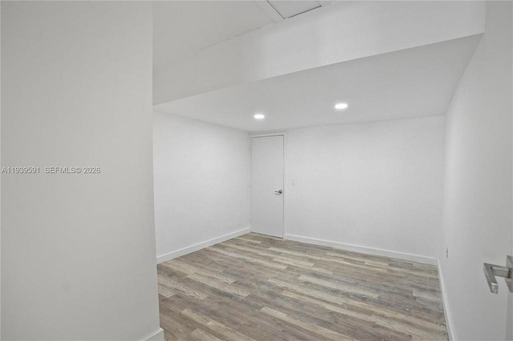 Real estate property located at 12894 60th Ter, Miami-dade, Sunset Harbour Sec Vi, Miami, FL