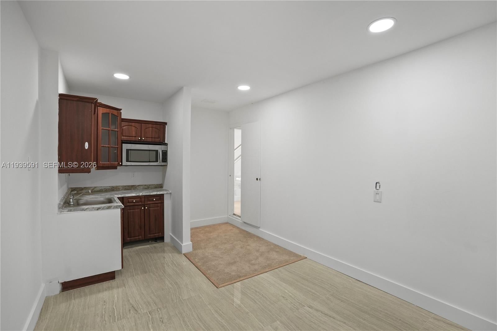 Real estate property located at 12894 60th Ter, Miami-dade, Sunset Harbour Sec Vi, Miami, FL