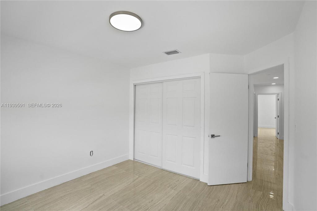 Real estate property located at 12894 60th Ter, Miami-dade, Sunset Harbour Sec Vi, Miami, FL