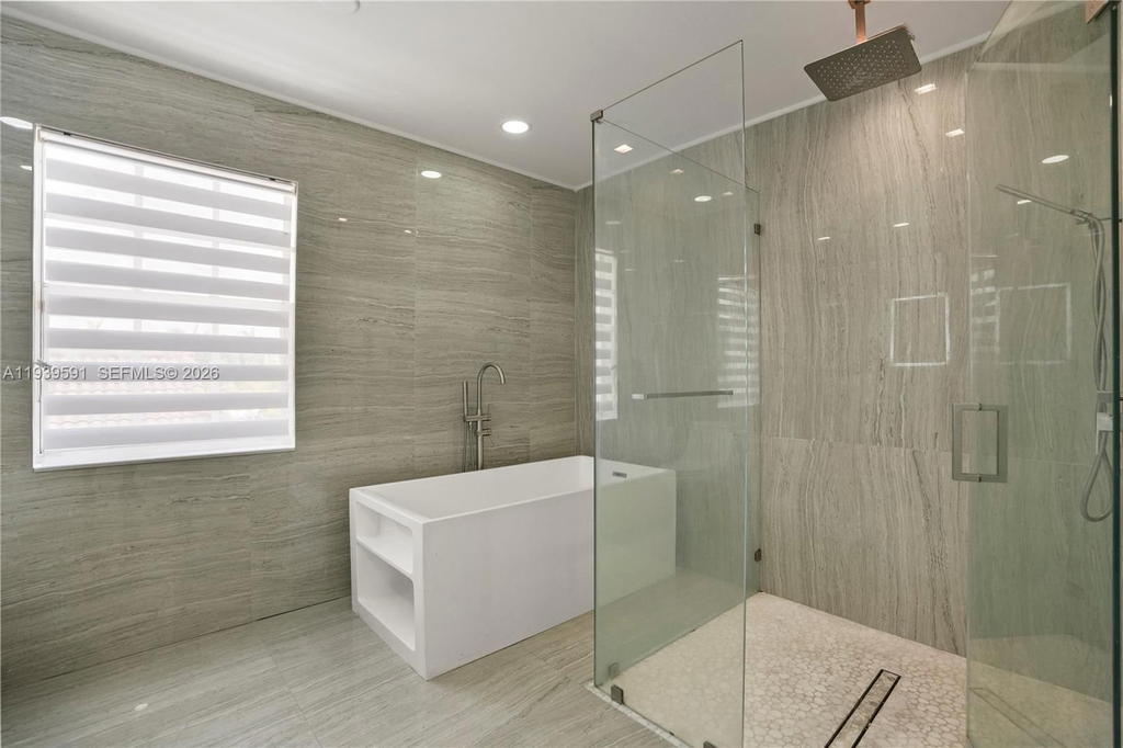 Real estate property located at 12894 60th Ter, Miami-dade, Sunset Harbour Sec Vi, Miami, FL