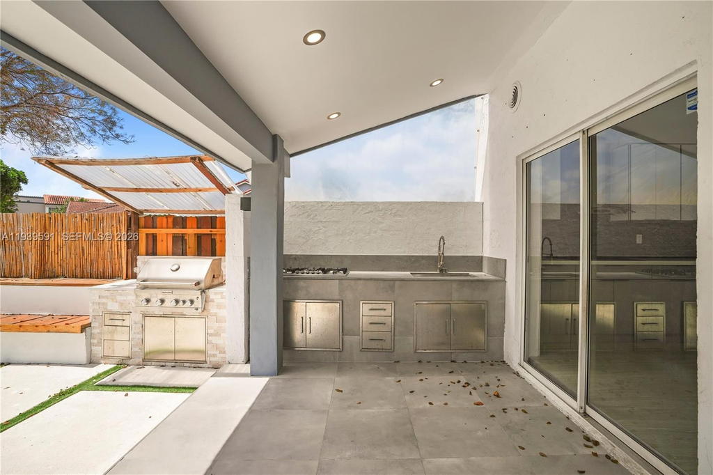 Real estate property located at 12894 60th Ter, Miami-dade, Sunset Harbour Sec Vi, Miami, FL