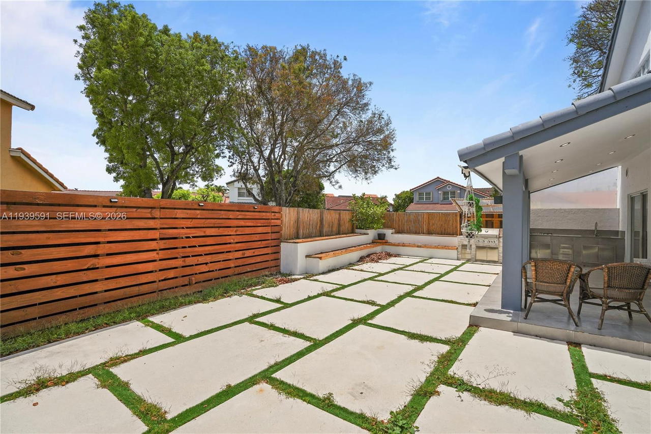 Real estate property located at 12894 60th Ter, Miami-dade, Sunset Harbour Sec Vi, Miami, FL