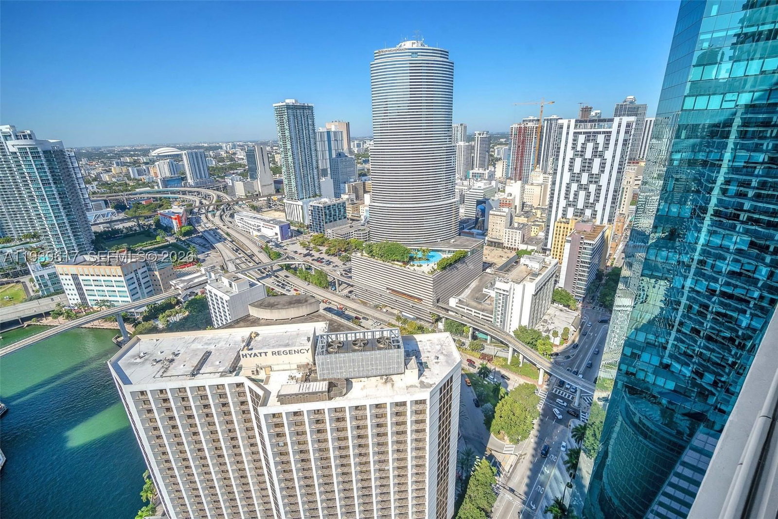 Real estate property located at 200 Biscayne Boulevard Way #4202, Miami-dade, Epic West Condo, Miami, FL